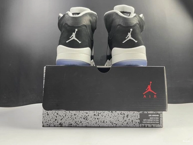 Bmlin Shoes CT4838-011 AIR 5 OREO JORDAN 0804